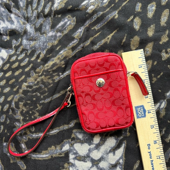 Coach Red Wristlet - Excellent Condition - Picture 4 of 6